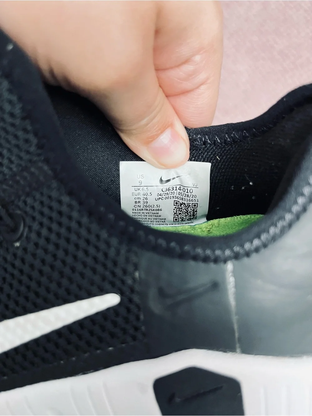 Nike Black and White Kids Sneakers